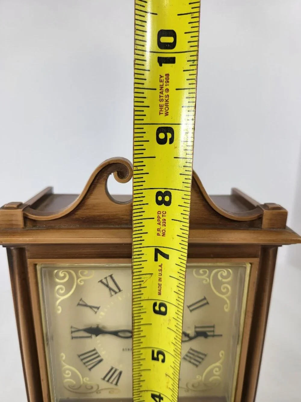 Vintage GE General Electric Wooden Mantel Clock, Roman Numerals, Model 8101